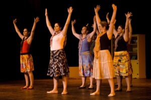 7° MOSTRA CULTURAL DO GRUPO DE DANÇA VOZES DO CORPO LEVA PÚBLICO AO MUNDO DE IMAGINAÇÃO