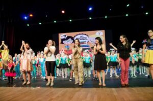 7° MOSTRA CULTURAL DO GRUPO DE DANÇA VOZES DO CORPO LEVA PÚBLICO AO MUNDO DE IMAGINAÇÃO