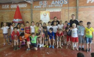 RODA DE LEITURA PARTICIPA DE EVENTO E LEVA MAIS DE 800 PESSOAS AO MUNDO DA IMAGINAÇÃO