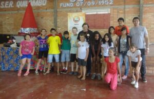 RODA DE LEITURA PARTICIPA DE EVENTO E LEVA MAIS DE 800 PESSOAS AO MUNDO DA IMAGINAÇÃO