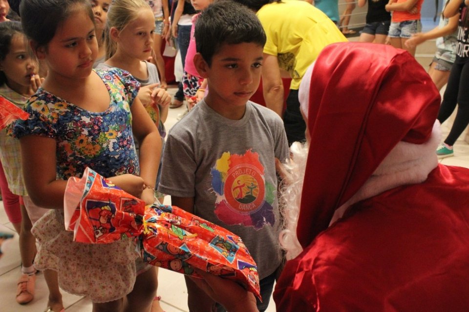 CONFRATERNIZAÇÃO DE FINAL DE ANO DO GRUPO DE DANÇA VOZES DO CORPO