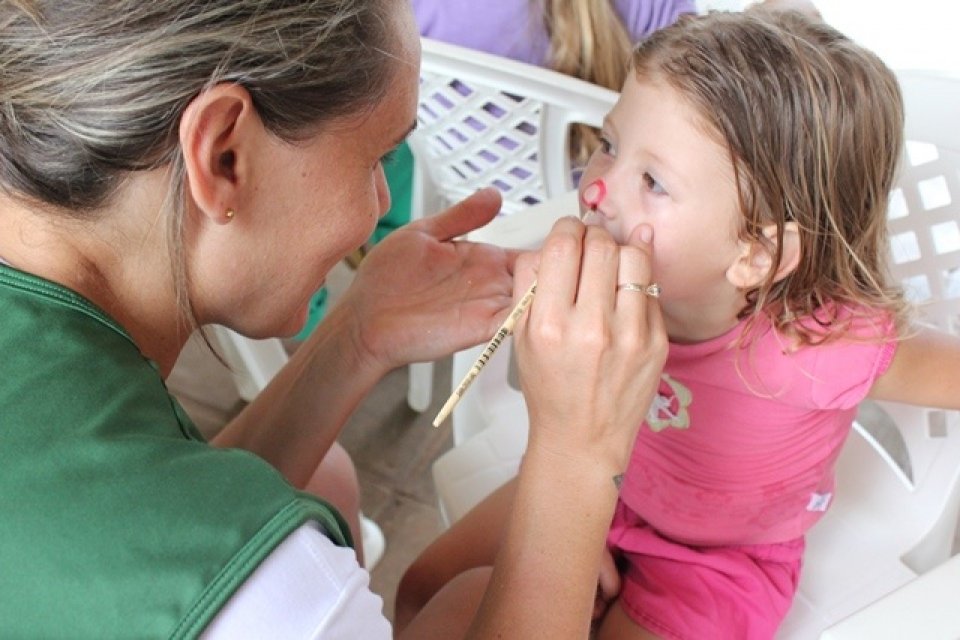 FALB REALIZA NATAL PARA O VERDE VIDA