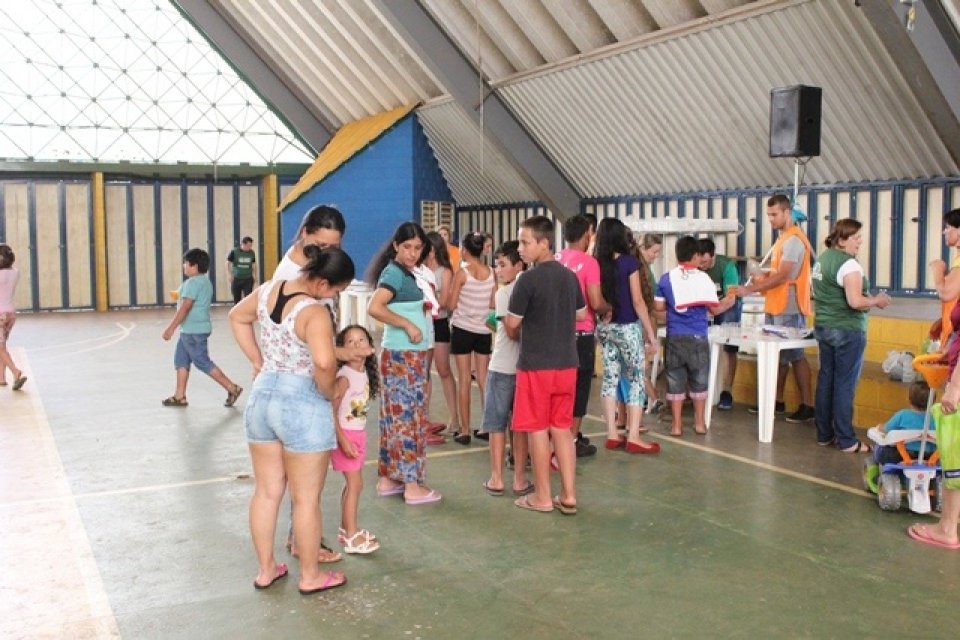 FALB REALIZA NATAL PARA O VERDE VIDA