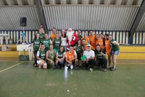FALB REALIZA NATAL PARA O VERDE VIDA