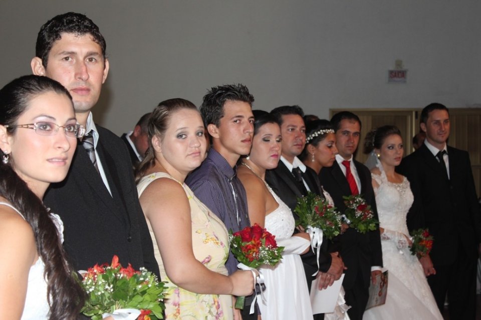 EMOÇÃO NO CASAMENTO COOPERADO EM MARAVILHA