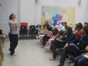 REUNIÃO COM OS PAIS DOS ALUNOS DO GRUPO DE DANÇA VOZES DO CORPO