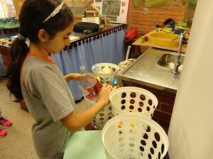A Turminha da Reciclagem-RS atende alunos de escola especial