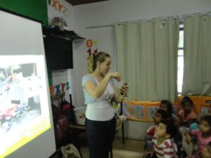 A Turminha da Reciclagem-RS atende alunos de escola especial