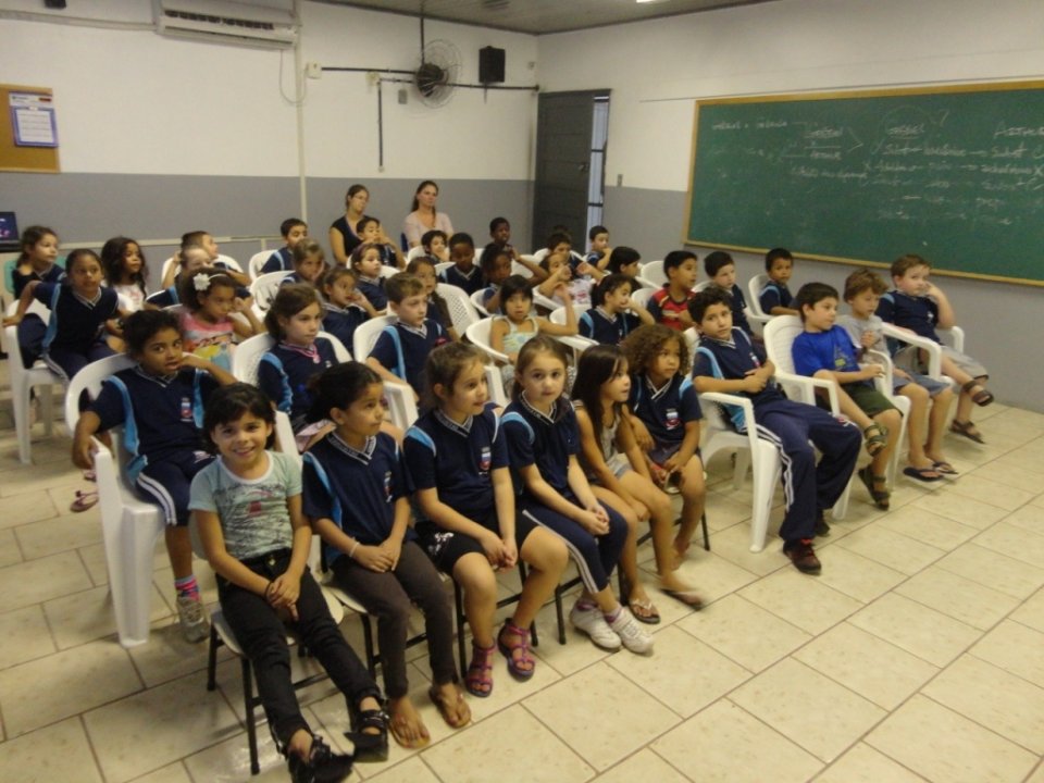 A Turminha da Reciclagem-RS atende alunos de escola especial