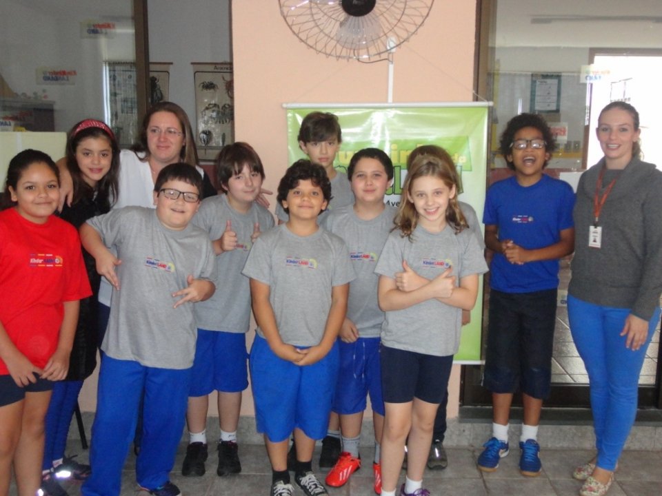 A Turminha da Reciclagem-RS diverte alunos com os personagens da turminha