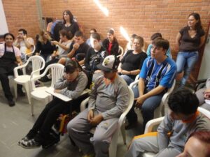 A Turminha da Reciclagem-RS diverte alunos com os personagens da turminha