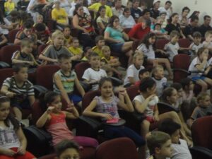 Roda de Leitura e Contação de História participam de semana em comemoração ao dia do livro