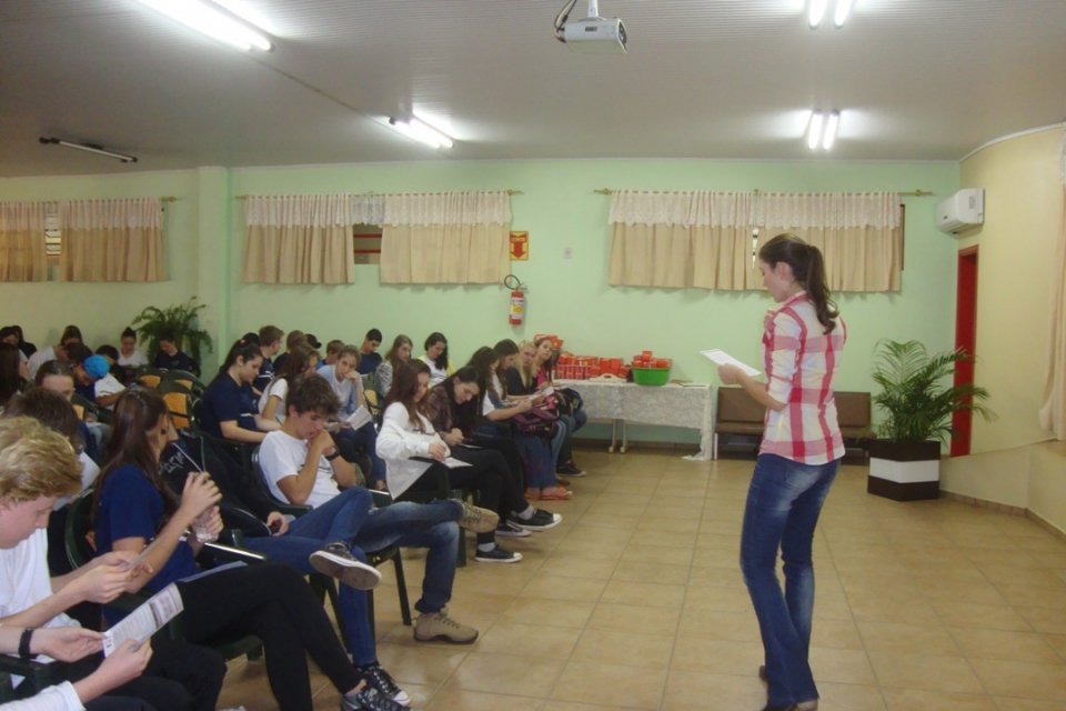 Vivendo Saúde realiza o cinema da prevenção e documentário