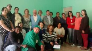 Encantadores da Alegria, levam diversão a Casa de Passagem Albergue João Piltz