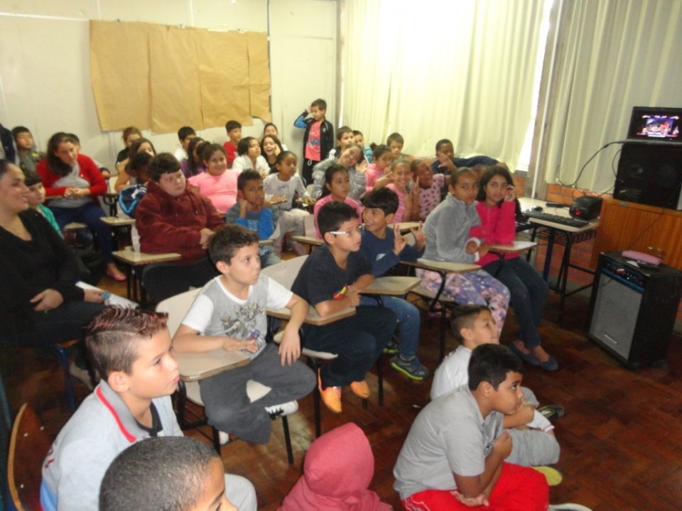 A Turminha da Reciclagem-RS ensina sustentabilidade com música e videos