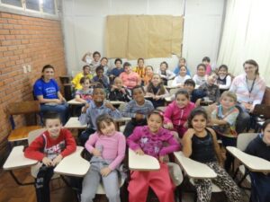 A Turminha da Reciclagem-RS ensina sustentabilidade com música e videos