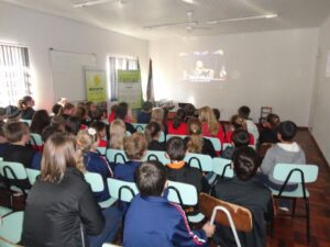 Ações do programa A Turminha da Reciclagem na Semana do Meio Ambiente