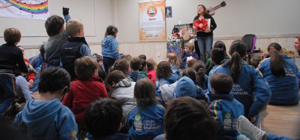 Programa Roda de Leitura/Contação de Histórias em Chapecó