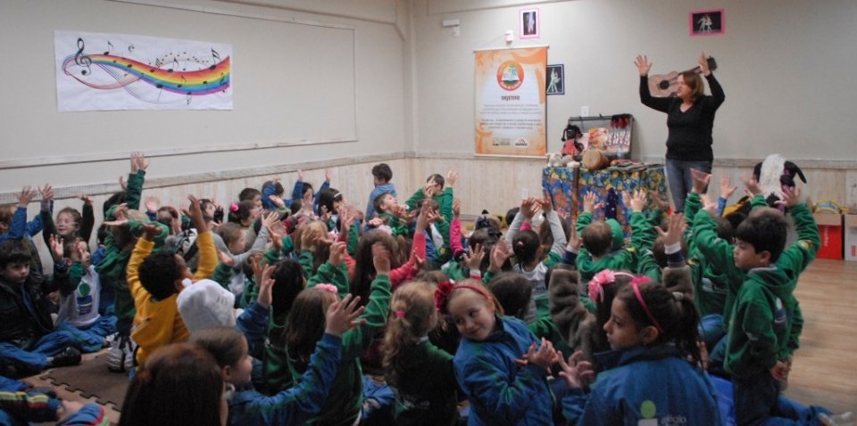 Programa Roda de Leitura/Contação de Histórias em Chapecó