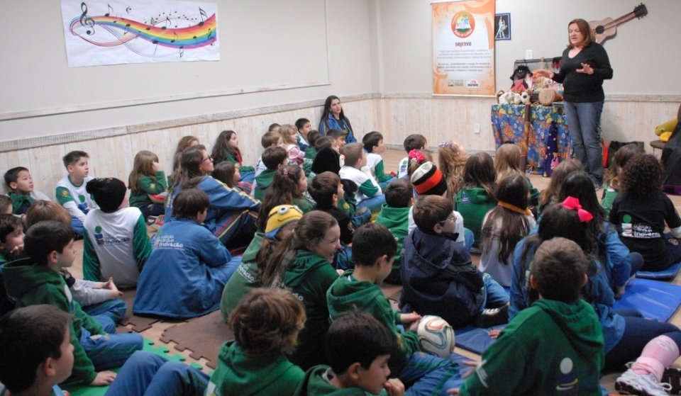 Programa Roda de Leitura/Contação de Histórias em Chapecó