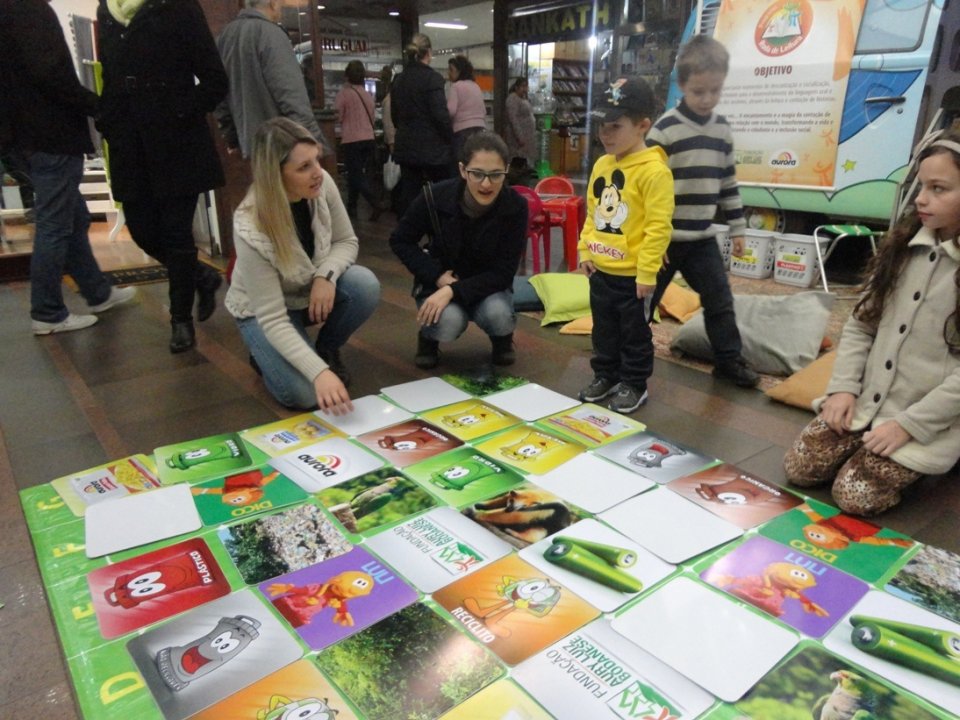 Programas da Falb juntos em atividade em Shopping de RS