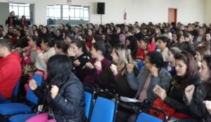 Programa Roda de Leitura e Contação de História participam de formação pedagógica