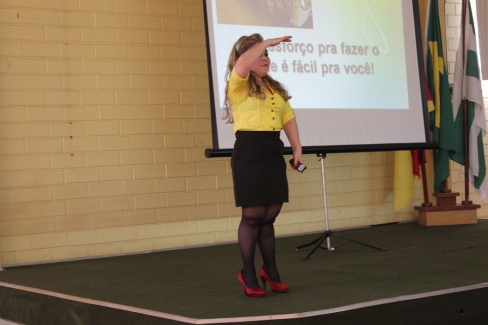 Palestra desperta diversas emoções em funcionários de Hospital no RS