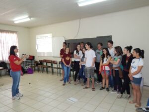 Vivendo Saúde realiza oficinas em escolas