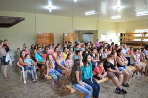 Grupo Vozes do Corpo retorna as aulas de dança