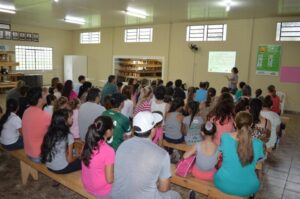 Grupo Vozes do Corpo retorna as aulas de dança