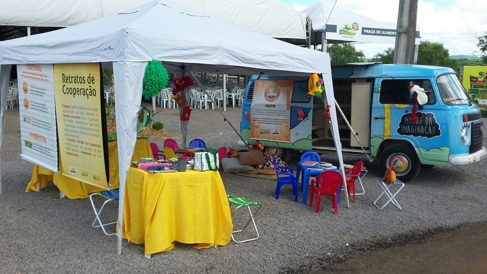 FALB participa de feira de agronegócio