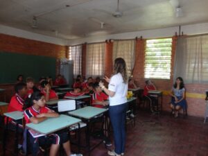 Dia da água com a Turminha da Reciclagem