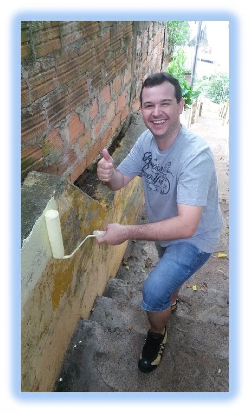 Associação de moradores e voluntários do amigo energia revitalizam escadaria em Herval d'Oeste-SC