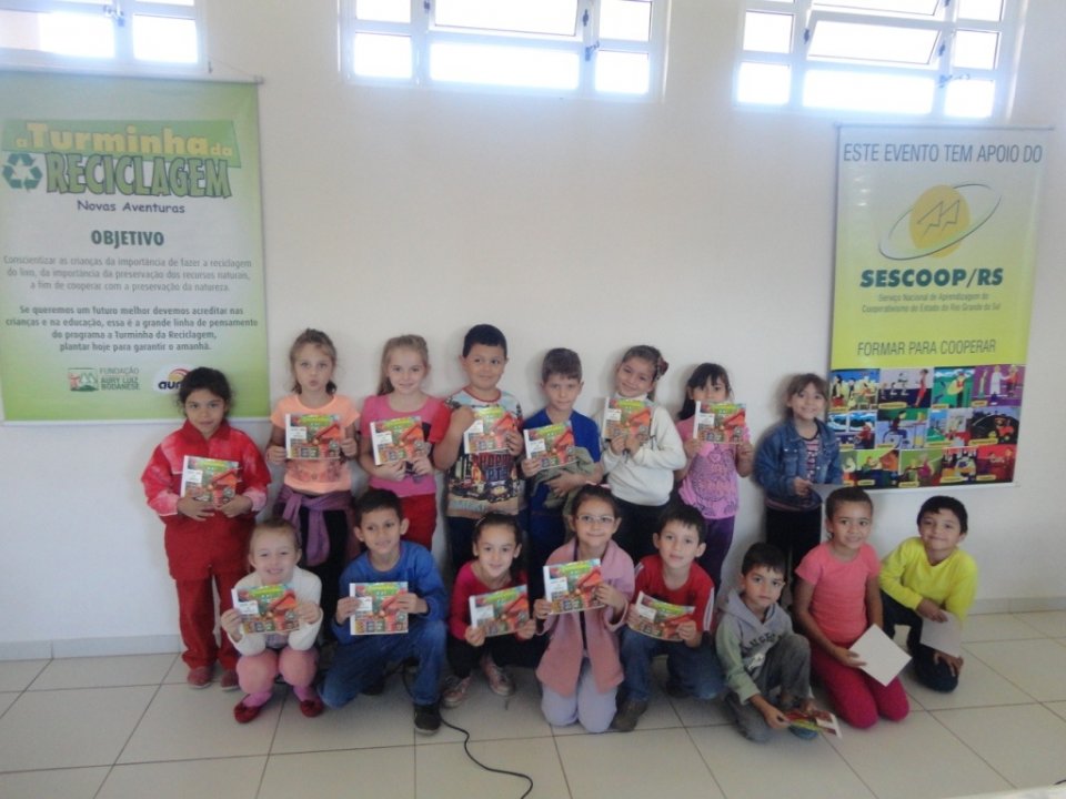 A Turminha da Reciclagem participa de reunião de lançamento do Dia C 2016 no Rio Grande do Sul