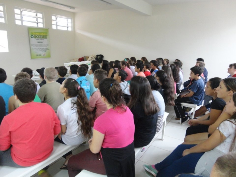 A Turminha da Reciclagem participa de reunião de lançamento do Dia C 2016 no Rio Grande do Sul