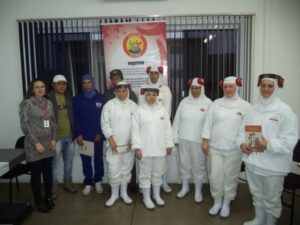 PROGRAMA FAMÍLIA É TUDO REALIZA CAPACITAÇÃO