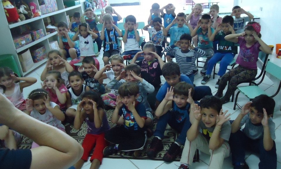 A história é importante alimento da Imaginação.