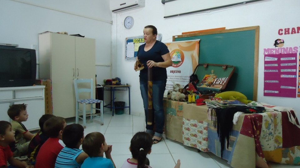 A história é importante alimento da Imaginação.