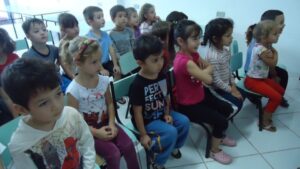 A história é importante alimento da Imaginação.