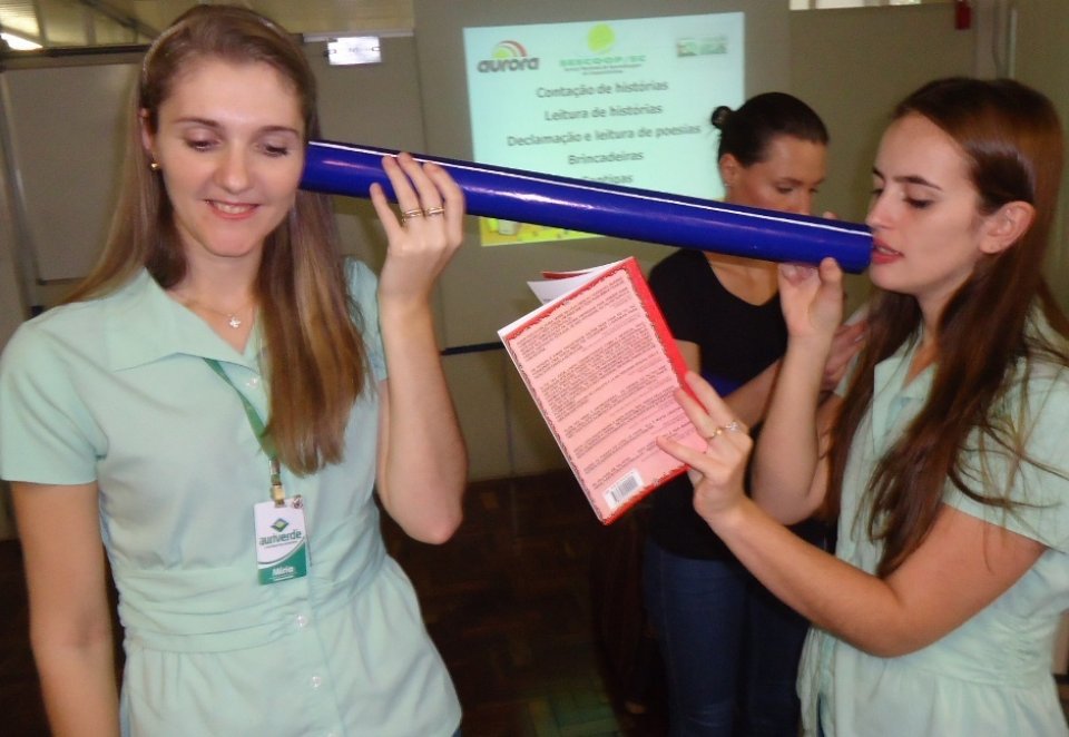 Curso de contação de hiatórias em Maravilha-SC