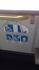 Atitude Agora, voluntários e COMDE fiscalizam terminal urbano