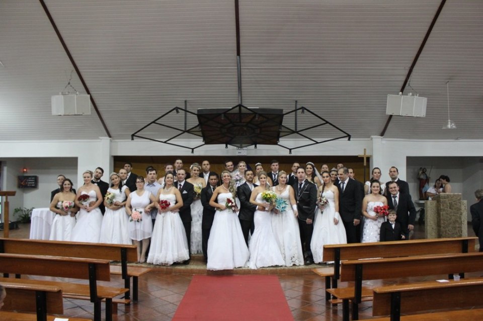O sonho de 40 casais realizado no Casamento Cooperado em Chapecó-SC