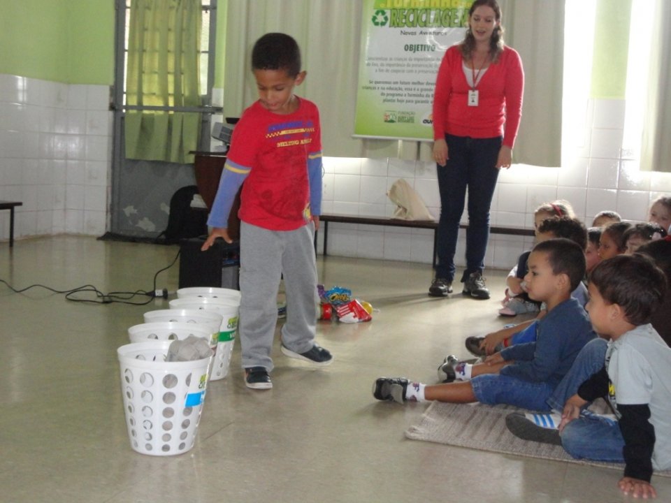 A Turminha da Reciclagem realiza atividades em diversas escolas do Rio Grande do Sul