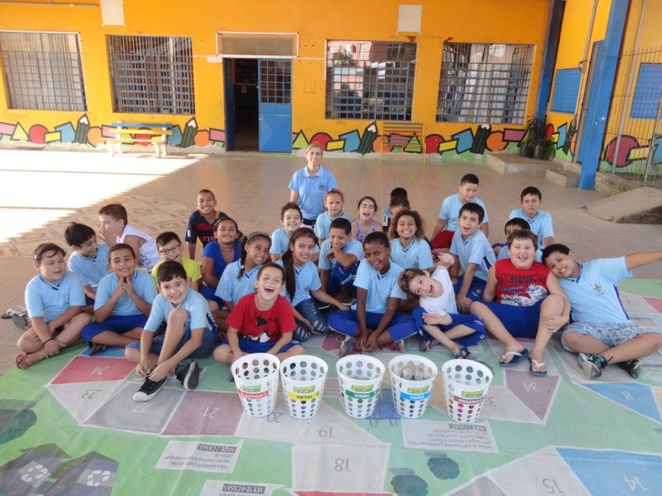 A Turminha da Reciclagem realiza atividades em diversas escolas do Rio Grande do Sul