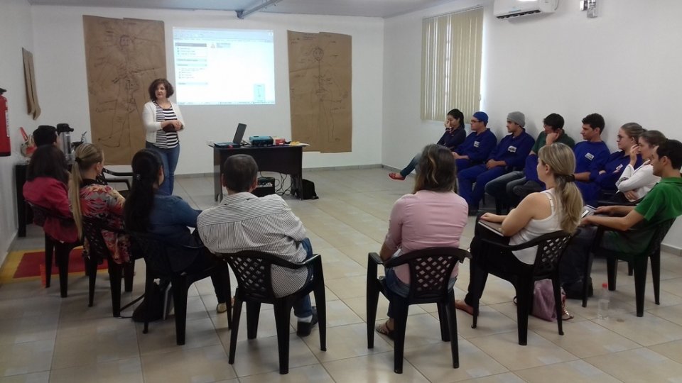 Vivendo Saúde em parceria no projeto Faça Parar