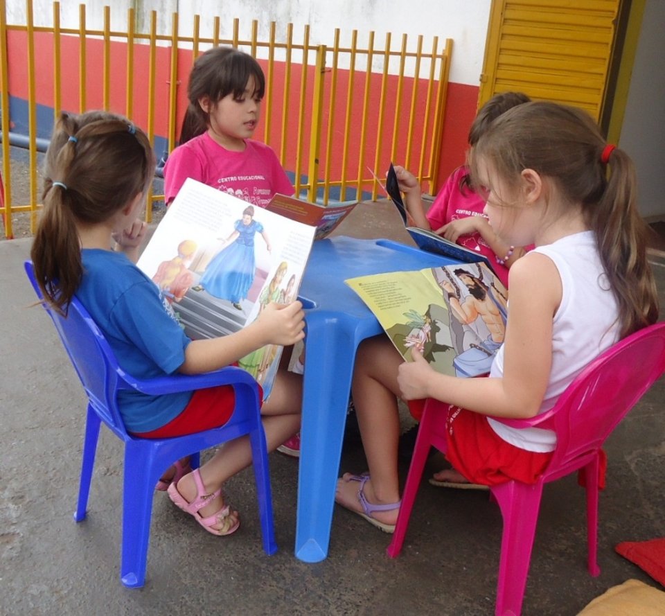 Abril mês do Livro...