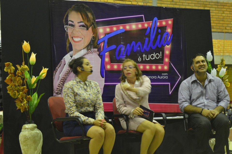 Encontro com familiares e alunos do programa Vozes do Corpo em Comemoração ao Dia da Dança