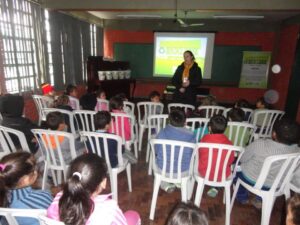 Finalizando as atividades de abril com A Turminha da Reciclagem no RS