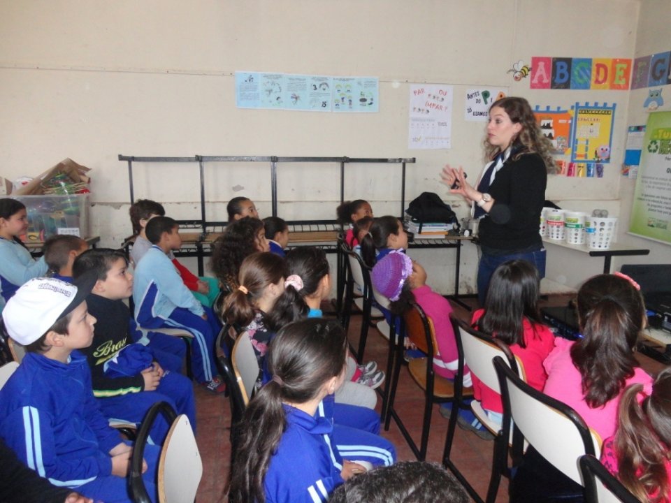 A Turminha da Reciclagem inicia atividades de maio no RS