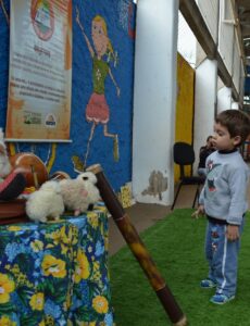 Roda de Leitura leva as crianças dos CEIM de Chapecó-SC ao mundo da imaginação